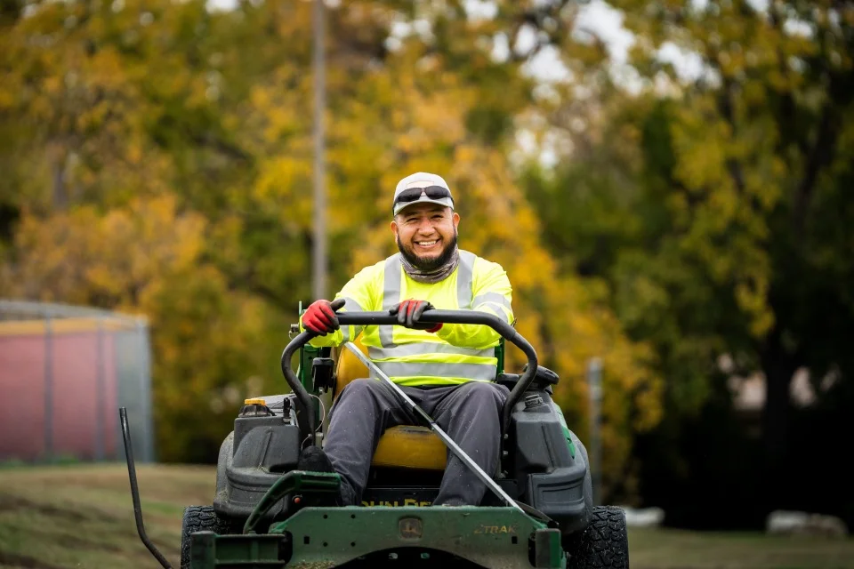 How to Choose the Right Landscape Company for Your Property